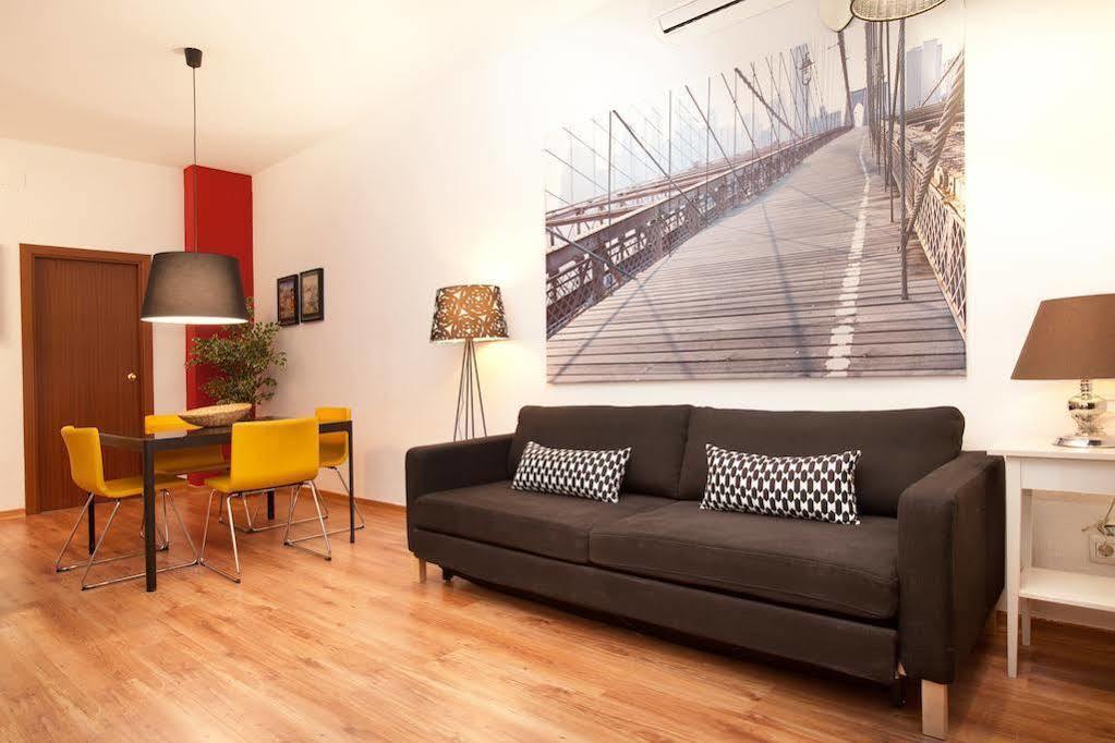 Portal Del Angel Barcelona Apartment Ngoại thất bức ảnh